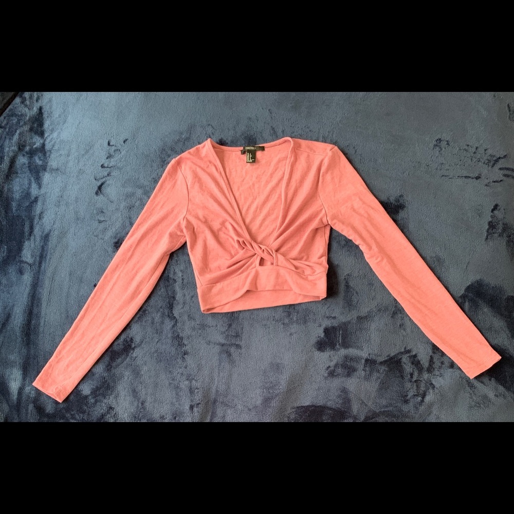 🌸2/$25🌸 Forever 21 Front Knot Top ❌💗